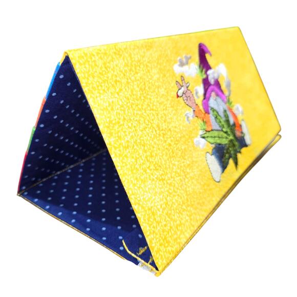 Weed Gnome Hands Free Playing Card Holder Bingo pull tab dab - Picture 3 of 7